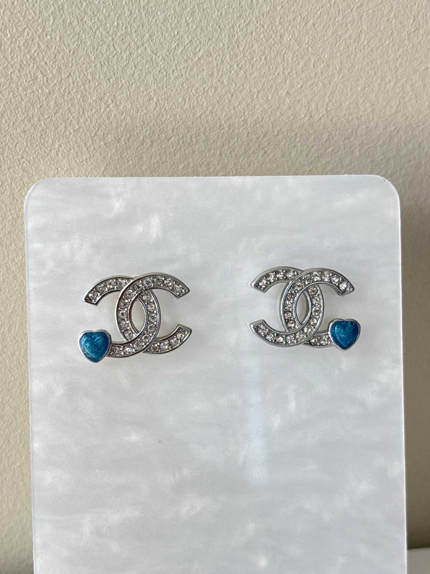 Boucle d’oreille argenté blue