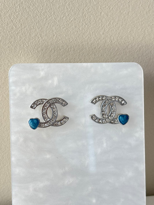 Boucle d’oreille argenté blue